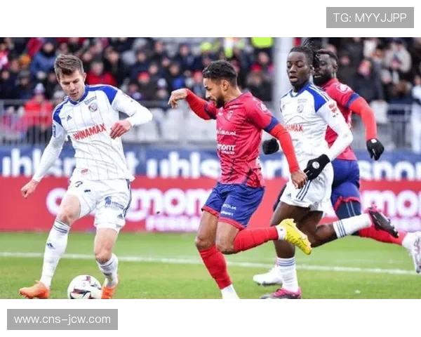 欧塞尔1-2不敌斯特拉斯堡，保级队防守失误率居高不下